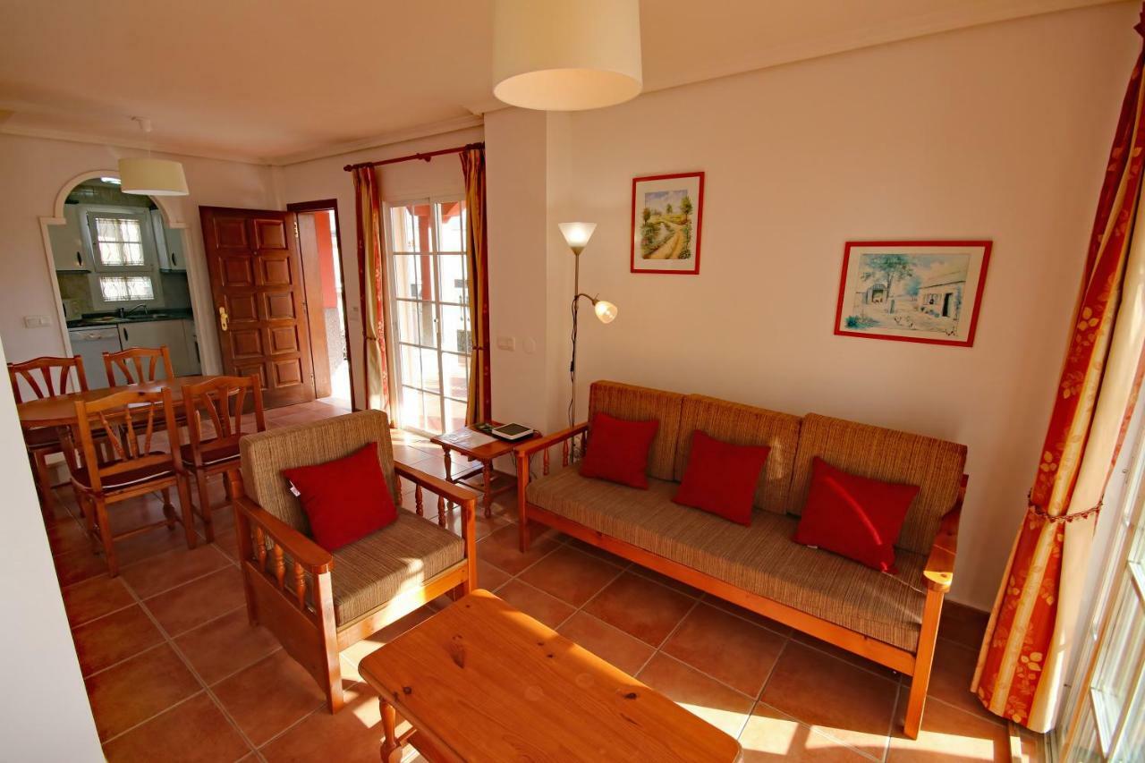 Las Dunas 2 By Rentmedano Pretty 2 Bedroom Villa, Ocean Views, Pool And Wifi El Médano Eksteriør billede
