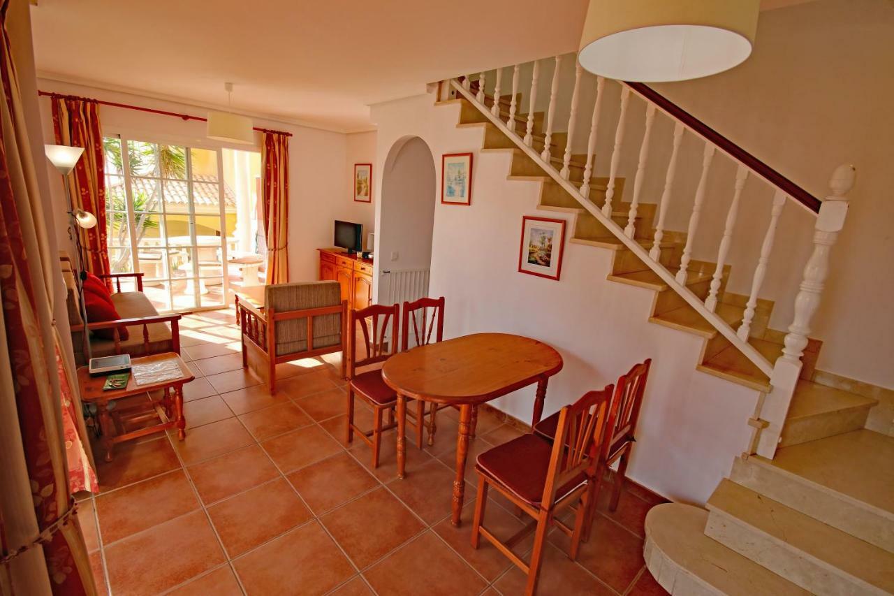 Las Dunas 2 By Rentmedano Pretty 2 Bedroom Villa, Ocean Views, Pool And Wifi El Médano Eksteriør billede